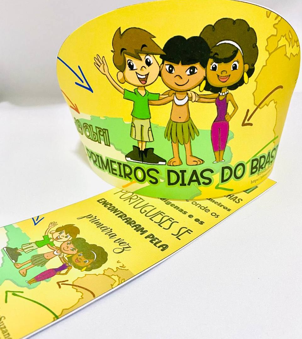 Chapéu exclusivo e um marcador de página - 22 de abril